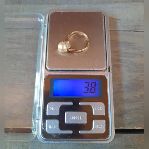 Vintage 18K Yellow Gold Custom Made Cultured Pearl Ring - Picture 16 of 16